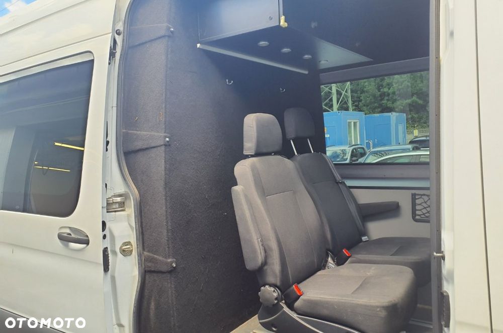 Mercedes-Benz Sprinter - 6