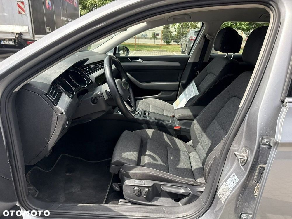 Volkswagen Passat 1.5 TSI EVO Business DSG - 11