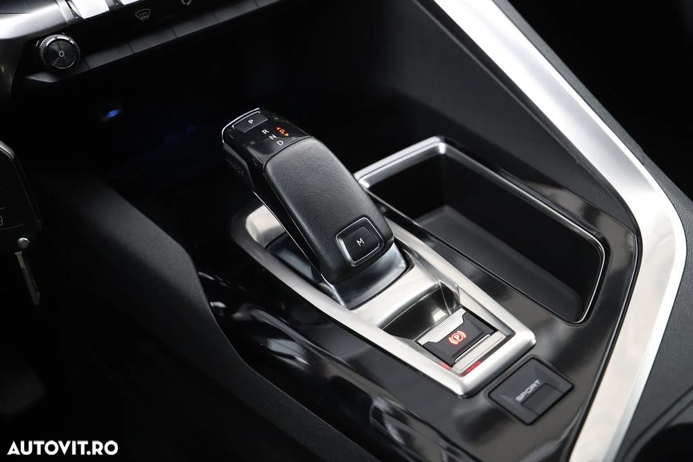 Peugeot 5008 1.5 BlueHDI s&s EAT8 Allure - 11