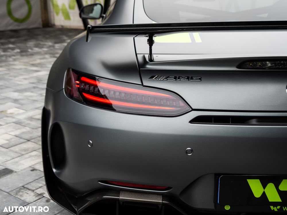 Mercedes-Benz AMG GT - 9