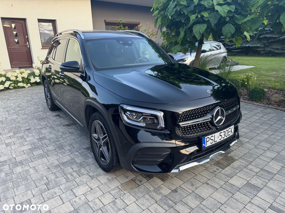 Mercedes-Benz GLB 200 d 4Matic 8G-DCT AMG Line - 3