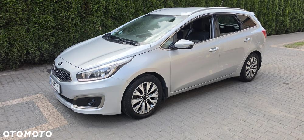 Kia Ceed 1.6 CRDi L Business Line - 11