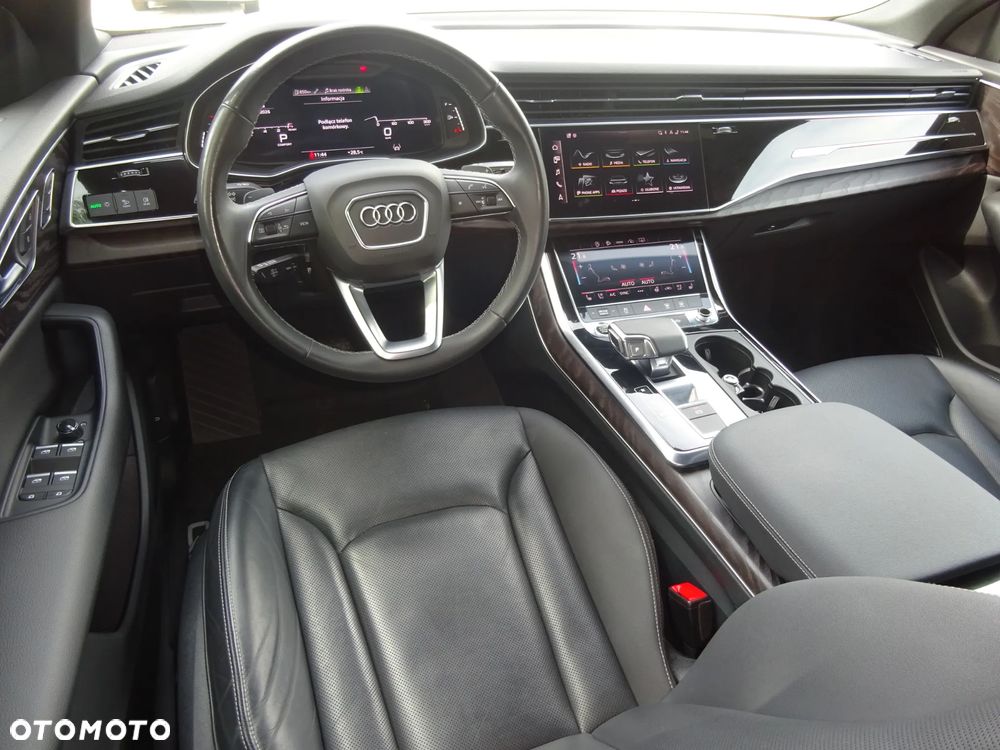 Audi Q8 SUV TFSI quattro 250 kW tiptronic S line business - 5