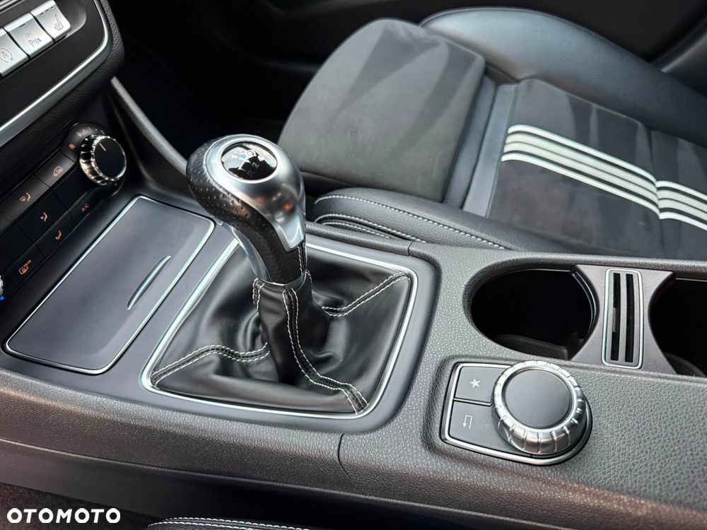 Mercedes-Benz Klasa A 180 (BlueEFFICIENCY) AMG Sport - 31
