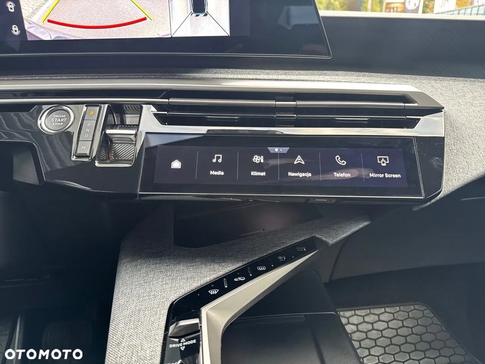 Peugeot 3008 1.2 PureTech mHEV Allure Pack S&S e-DCS6 - 24