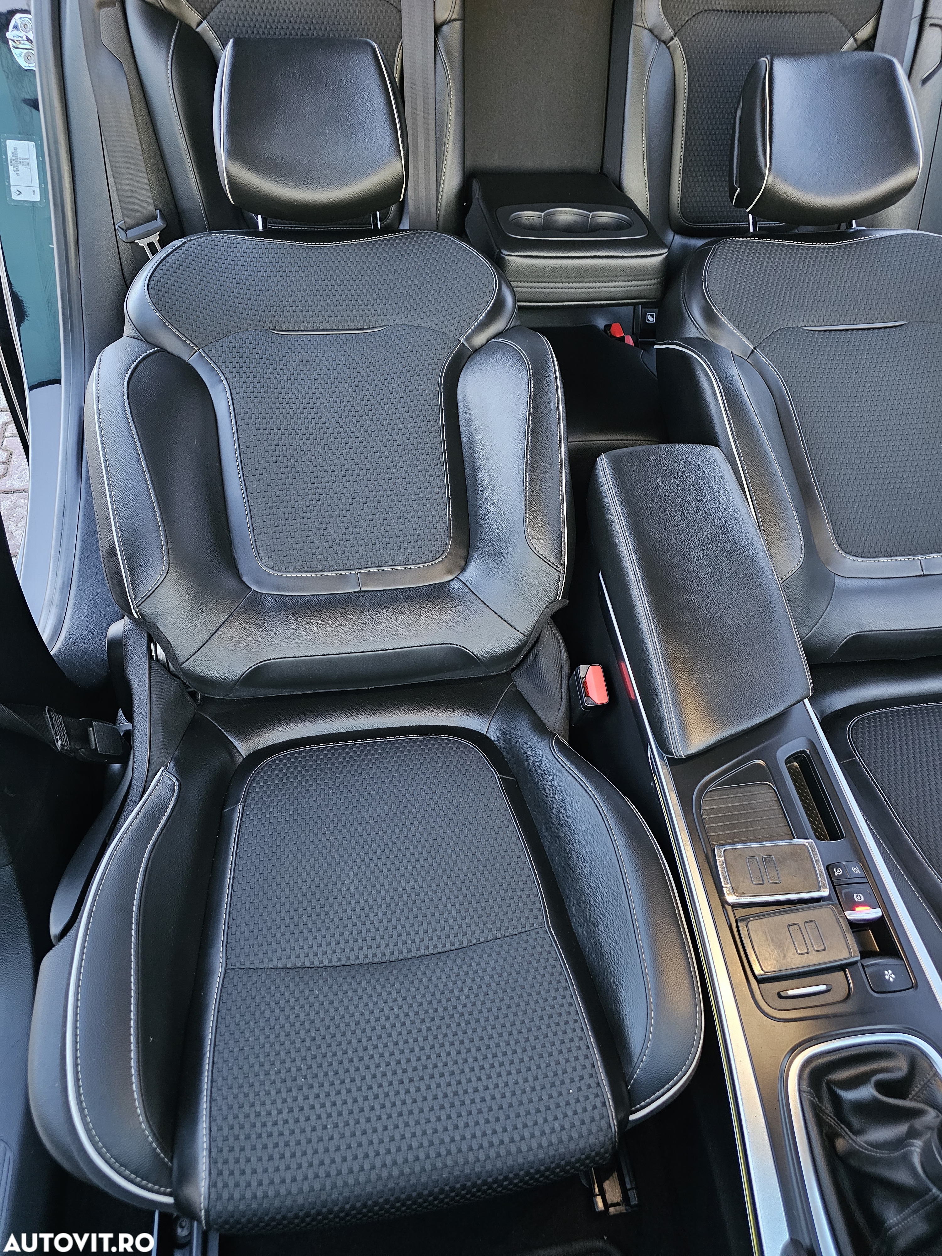Renault Megane ENERGY dCi 130 BOSE EDITION - 25