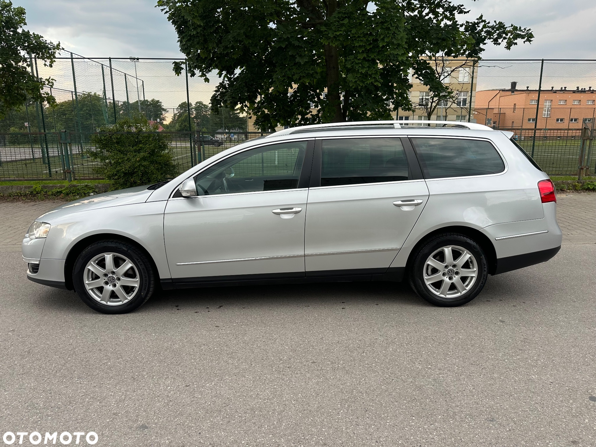 Volkswagen Passat 2.0 TDI 4Mot Highline - 27