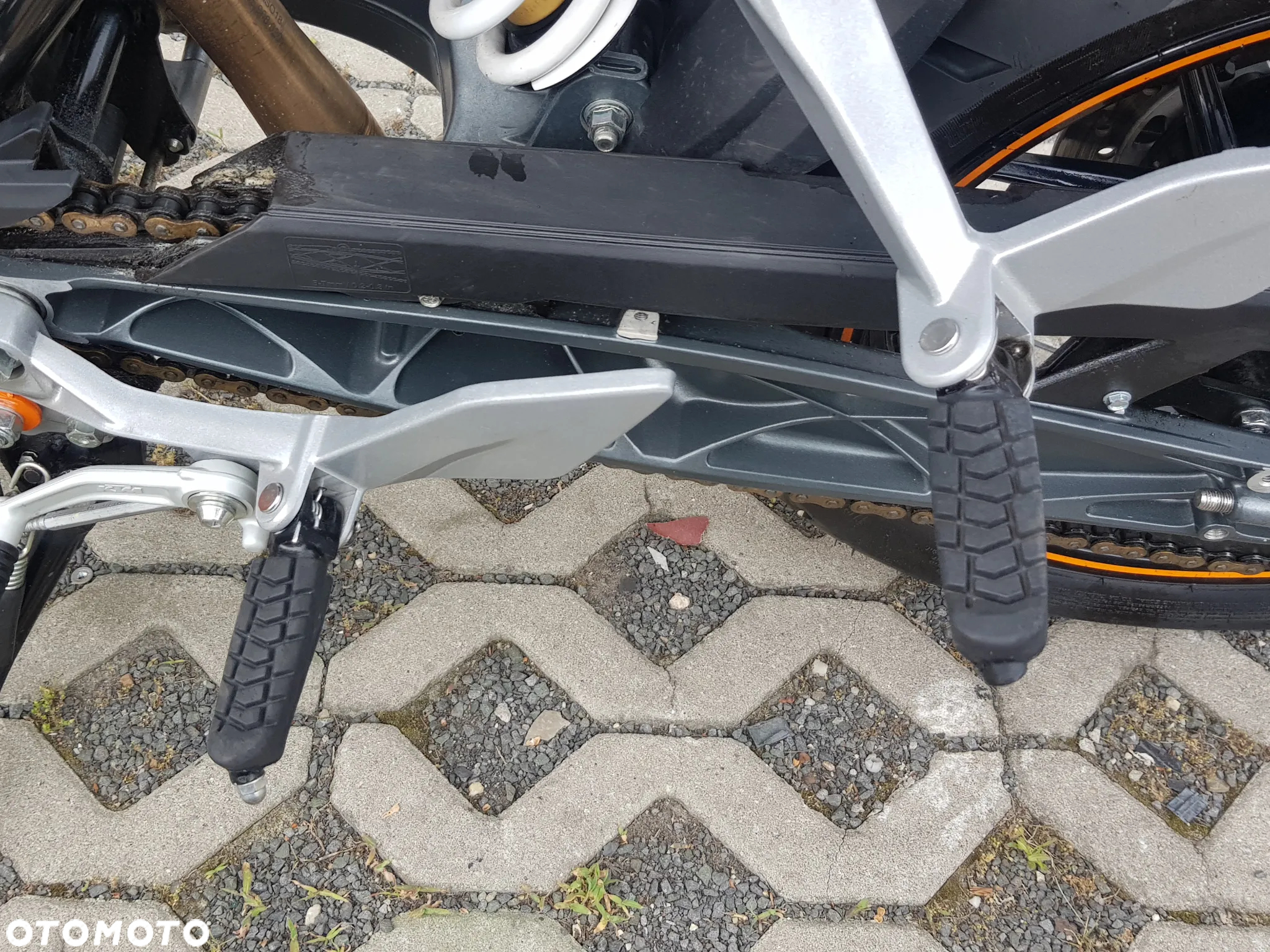 KTM Duke - 17