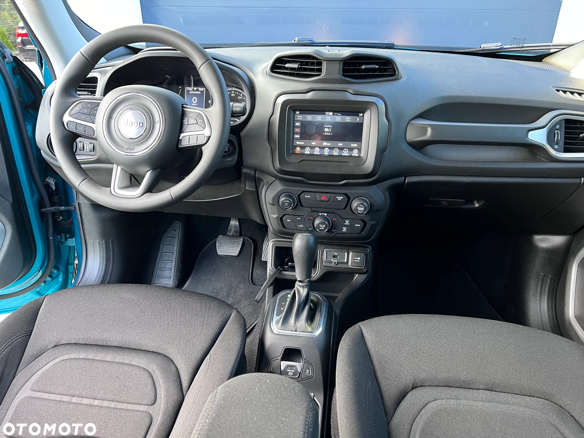 Jeep Renegade - 33