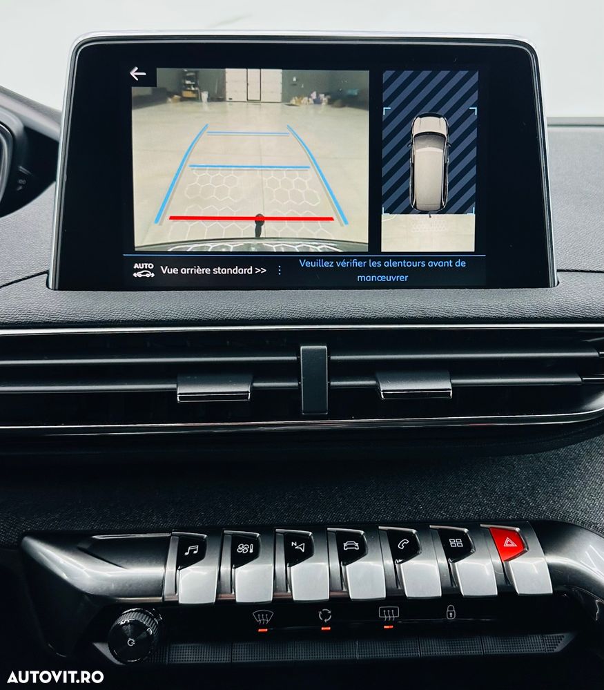 Peugeot 5008 1.5 BlueHDI s&s GT-Line - 25