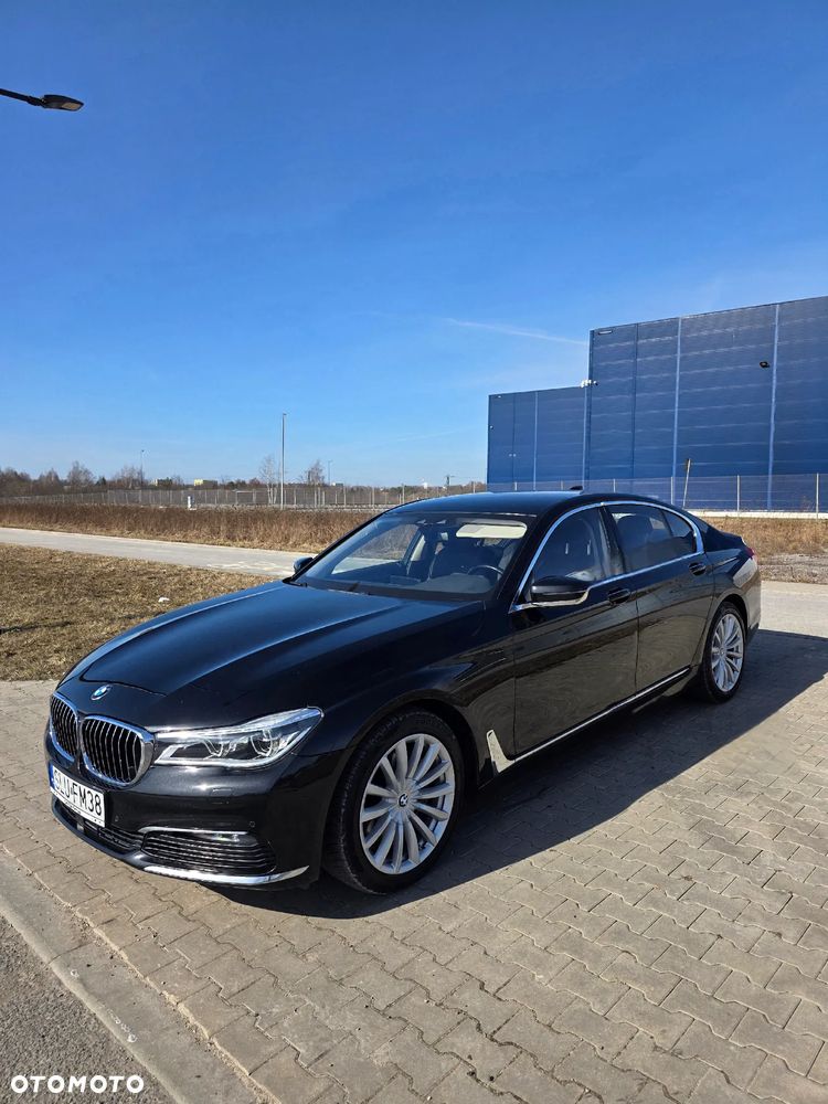 BMW Seria 7 730d xDrive - 13
