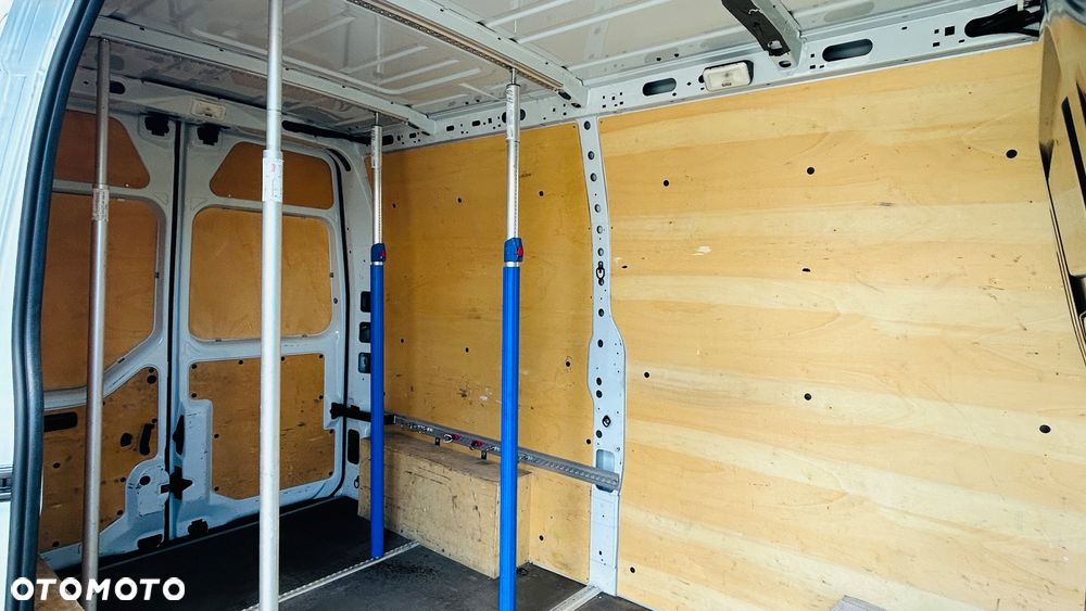 Renault Master - 13