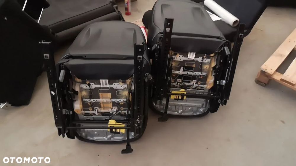 BMW | MERCEDES FOTEL / KANAPA  SERIA 5 / SERIA 3 / SERIA 2  W-246, B-KLASA - 18