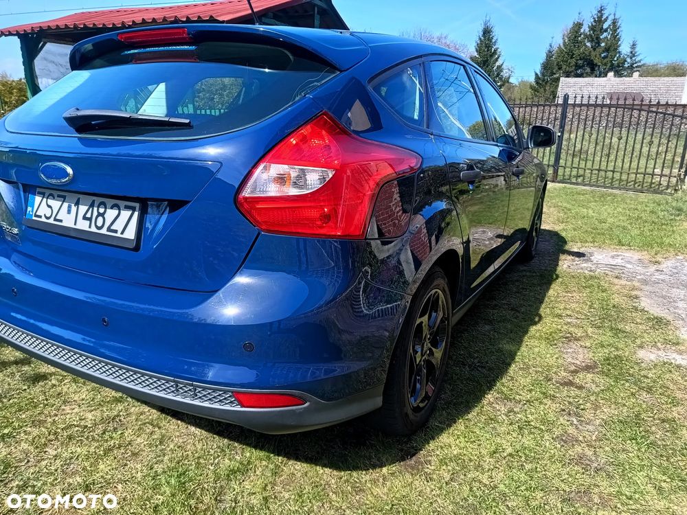Ford Focus 1.6 Trend - 19