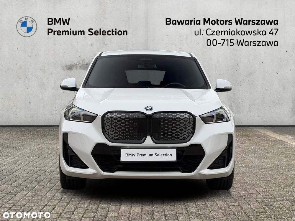 BMW iX1 - 19