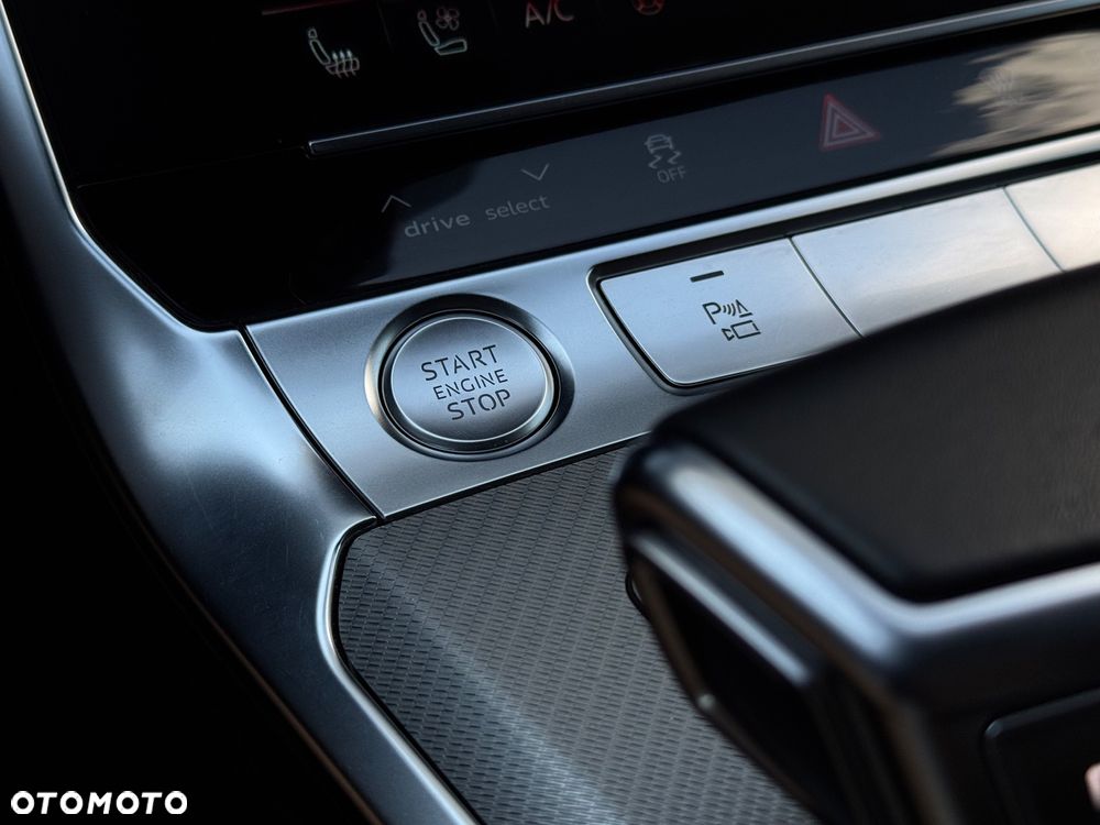 Audi A6 Avant 40 TDI quattro S tronic - 34