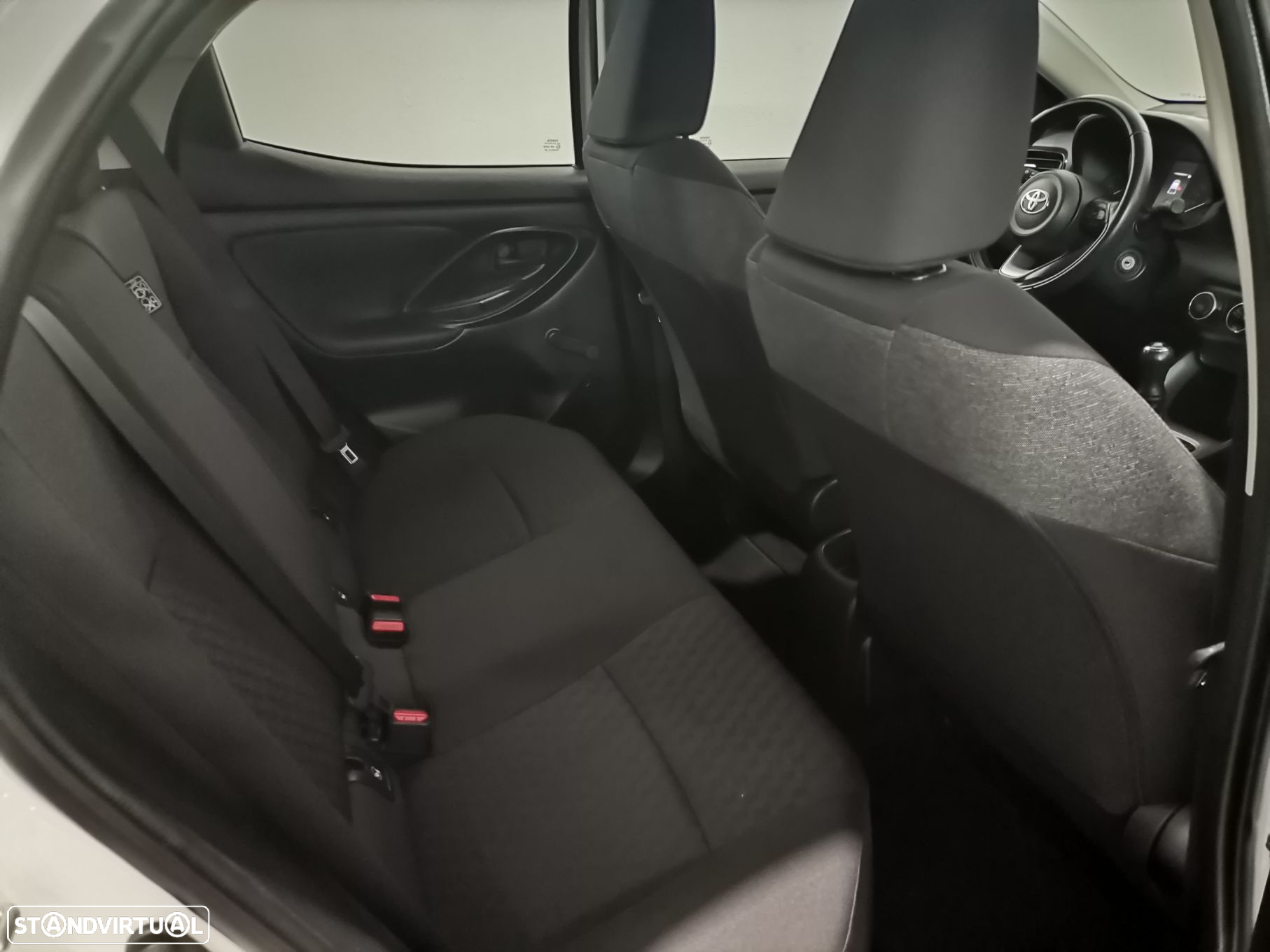 Toyota Yaris 1.0 VVT-i Comfort Plus - 6