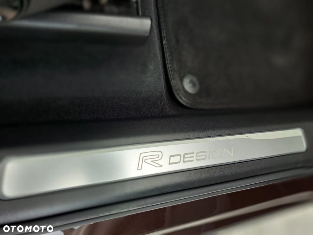 Volvo XC 90 B5 D AWD R-Design 7os - 39