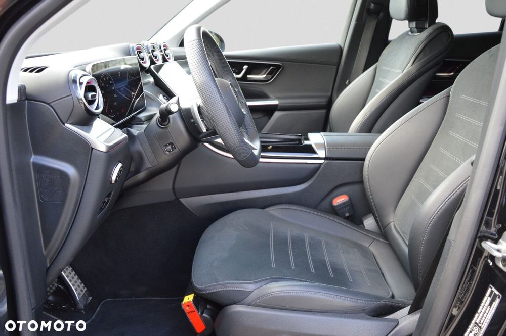 Mercedes-Benz GLC 220 d mHEV 4-Matic AMG Line - 13