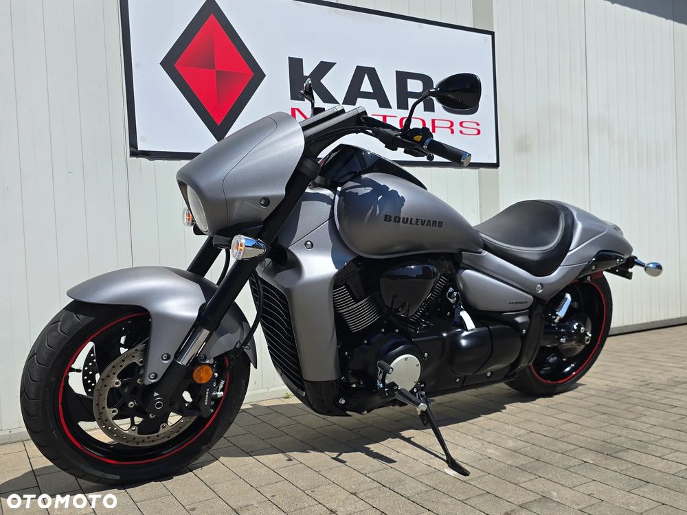 Suzuki Boulevard - 8