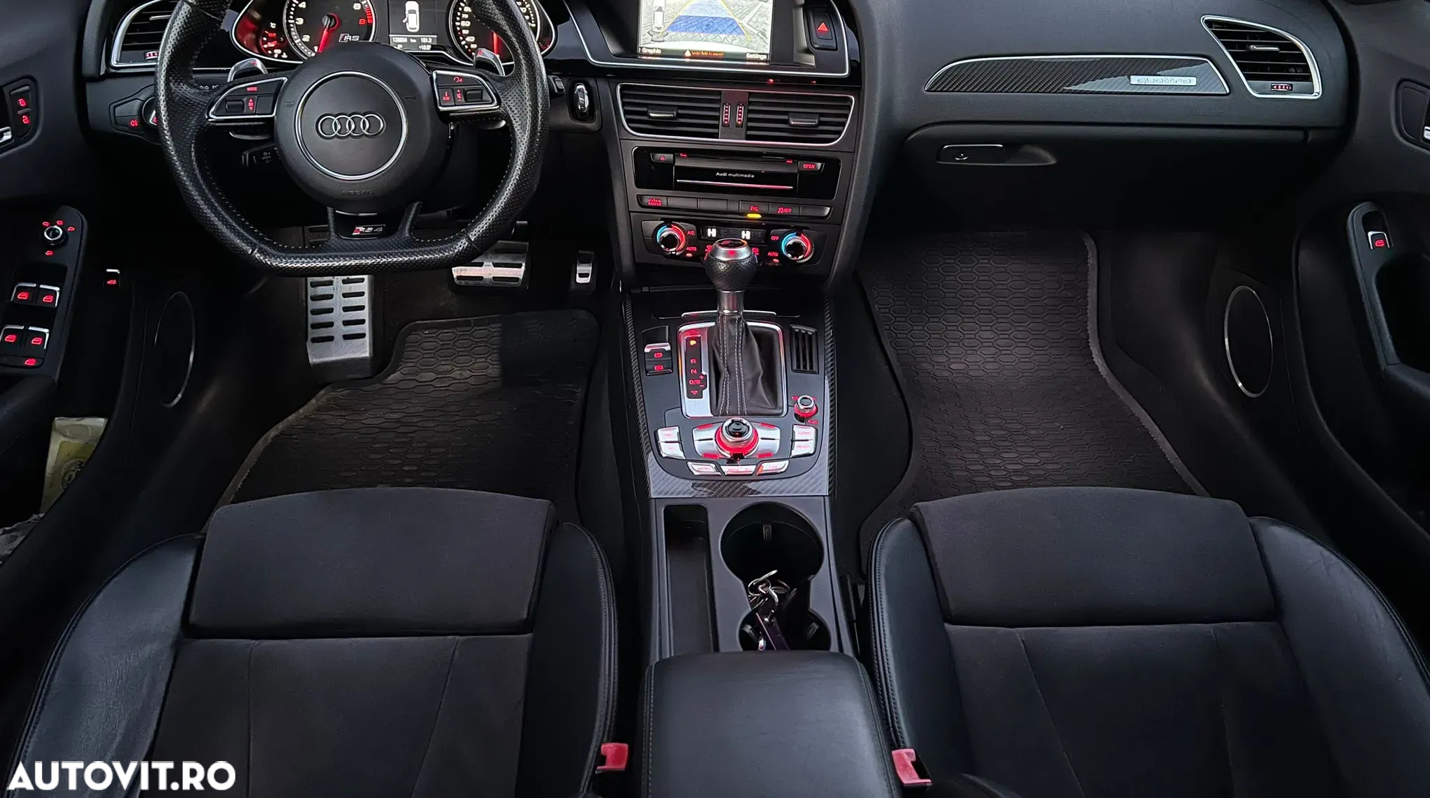 Audi RS4 Avant 4.2 FSI quattro Stronic - 8