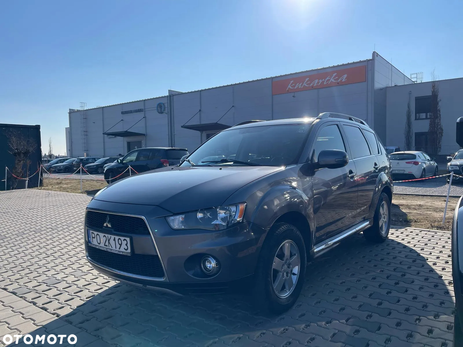 Mitsubishi Outlander 2.0 Intense + NAVI 2WD EU5 - 13