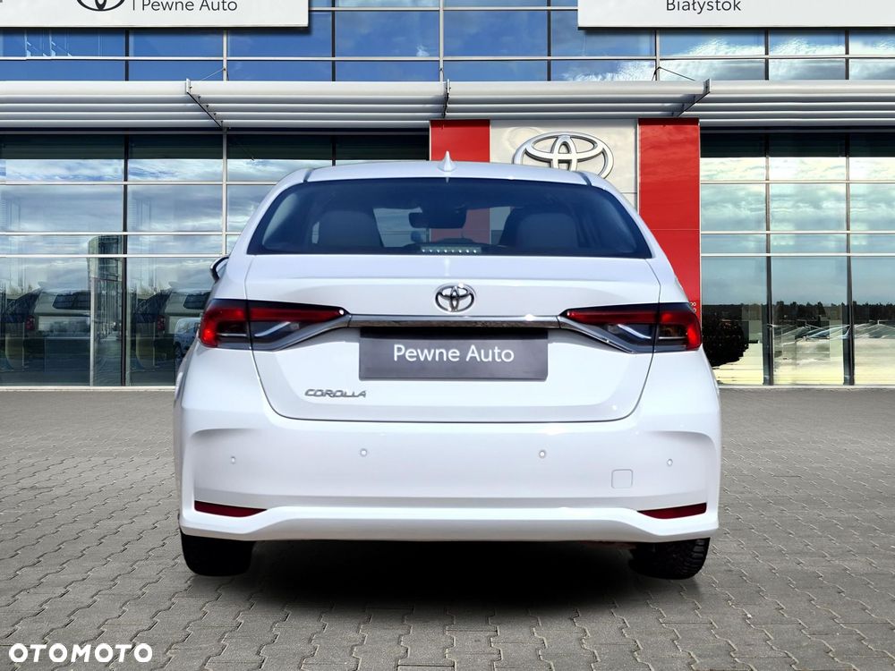 Toyota Corolla - 4