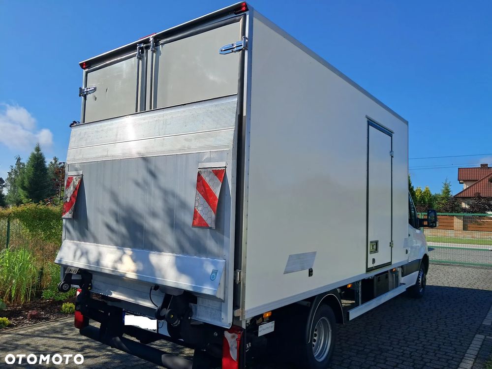 Mercedes-Benz SPRINTER 515 Chłodnia + Winda 1 TONA Salon Polska - 3