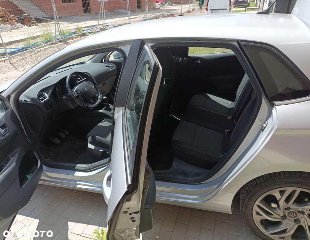 Citroën C4 1.6 VTi Seduction - 7
