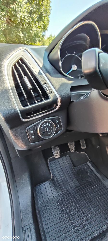 Ford B-MAX - 14