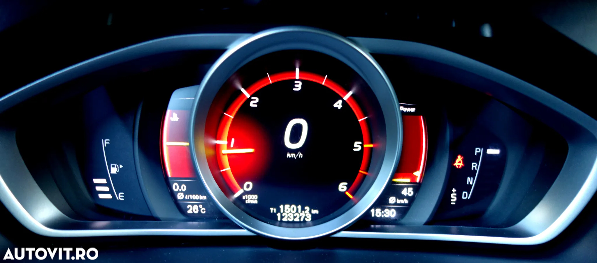Volvo V40 D2 Aut. Basic - 6