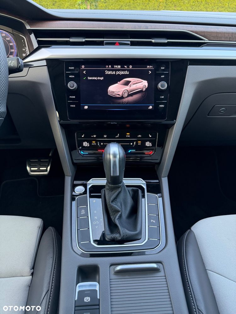 Volkswagen Arteon 2.0 TSI Elegance DSG - 17