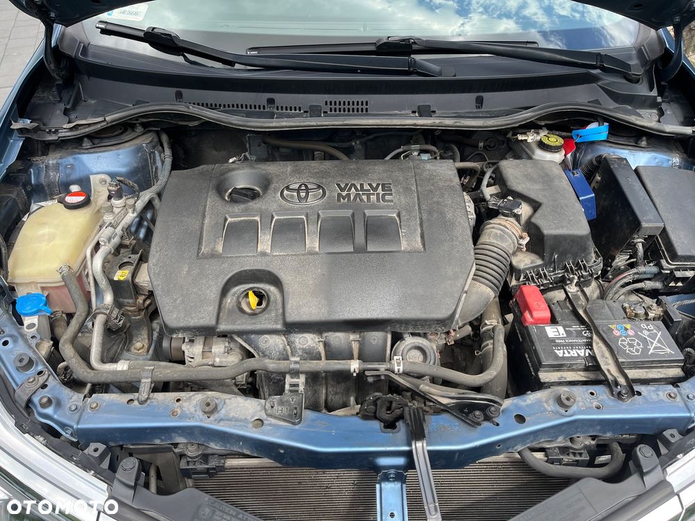 Toyota Auris 1.6 Comfort - 24
