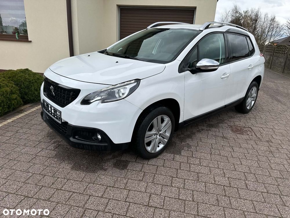 Peugeot 2008 1.2 Pure Tech Style - 2