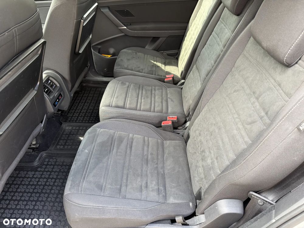 Volkswagen Touran 2.0 TDI SCR (BlueMotion Technology) Highline - 9