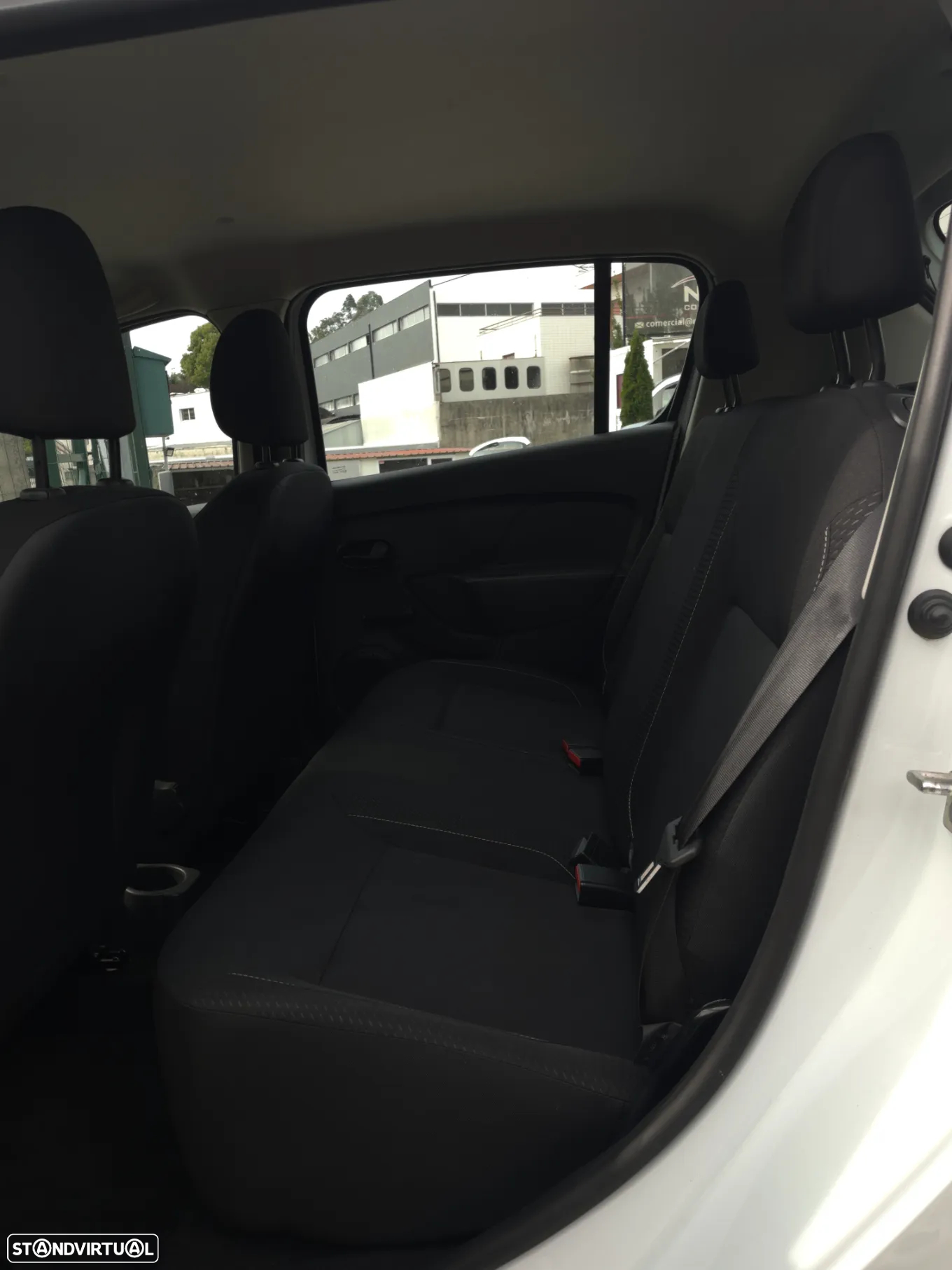 Dacia Sandero 1.0 SCe Pack - 9