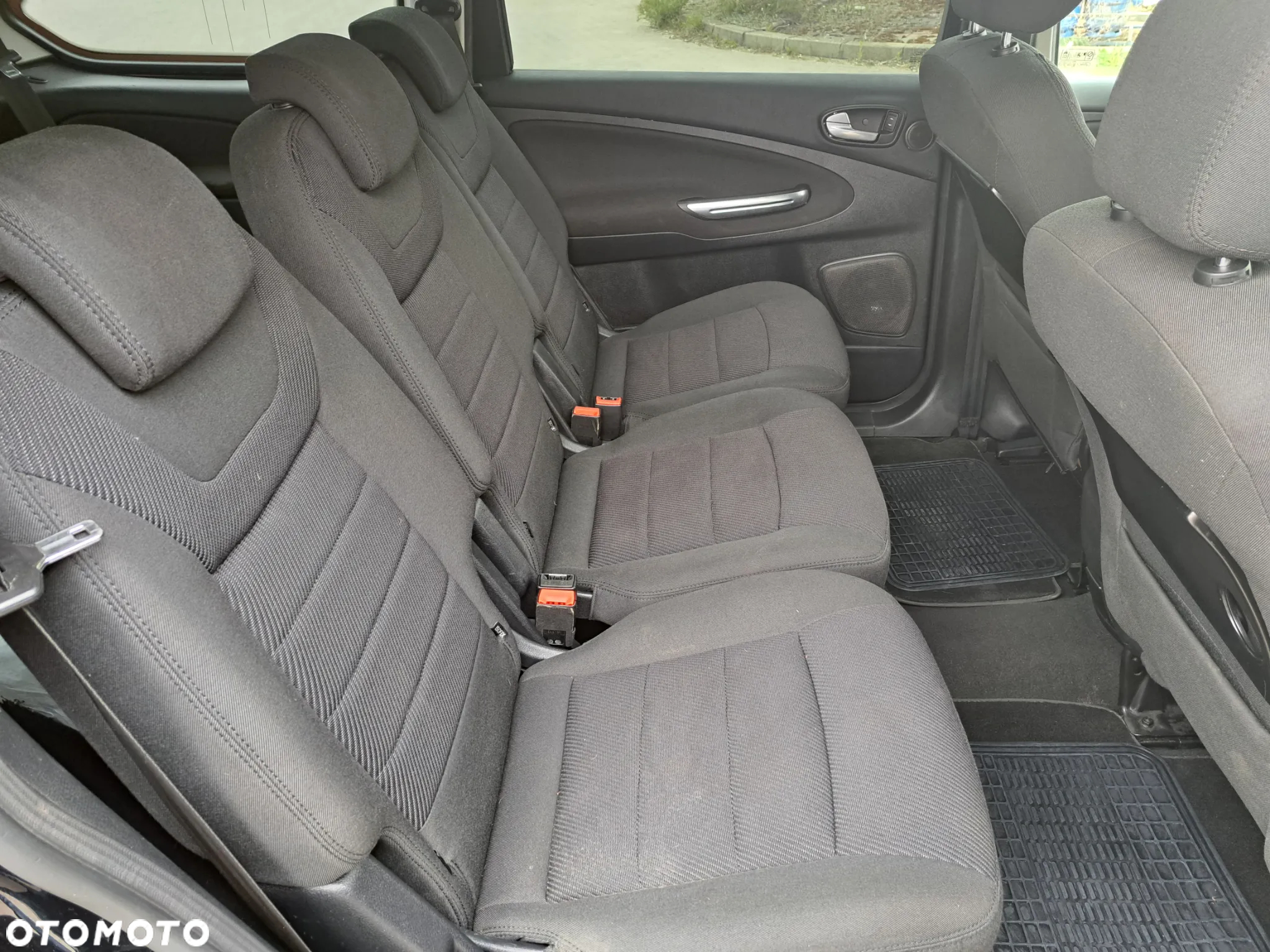 Ford Galaxy - 15