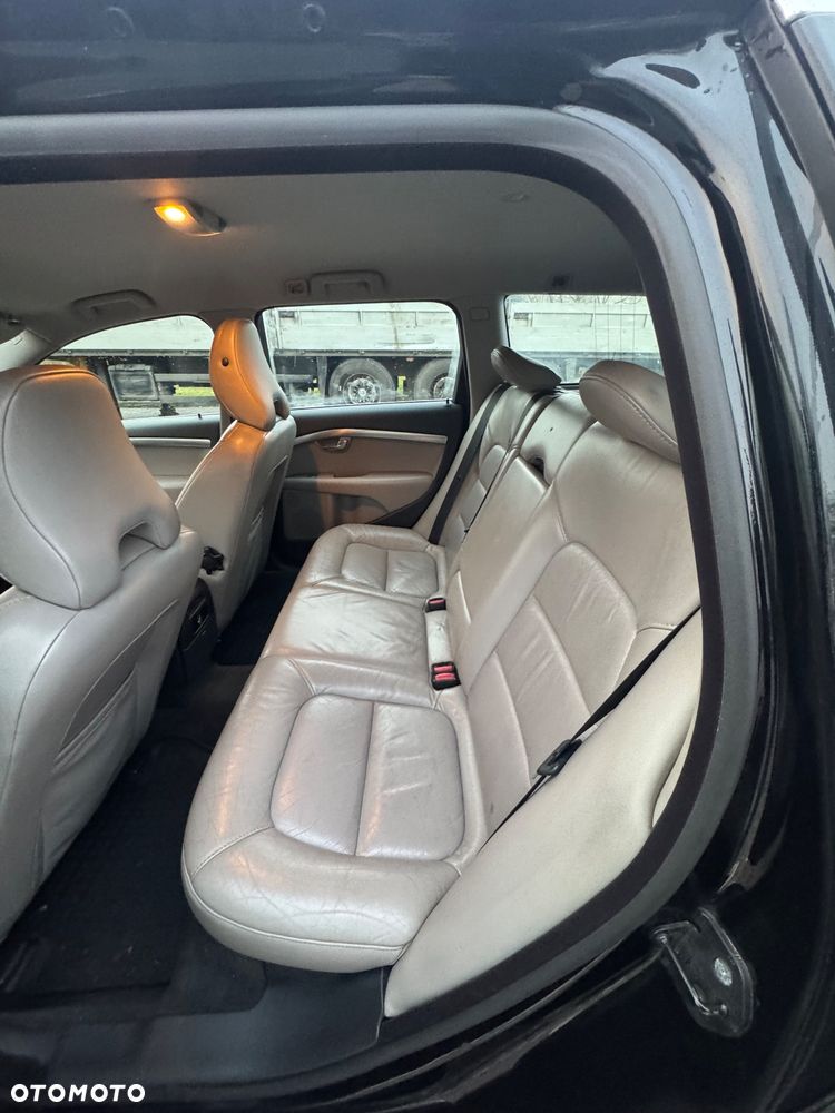 Volvo V70 2.0D Summum - 6