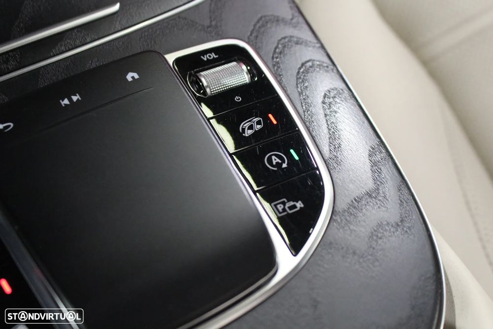 Mercedes-Benz E 53 AMG 4Matic+ - 43