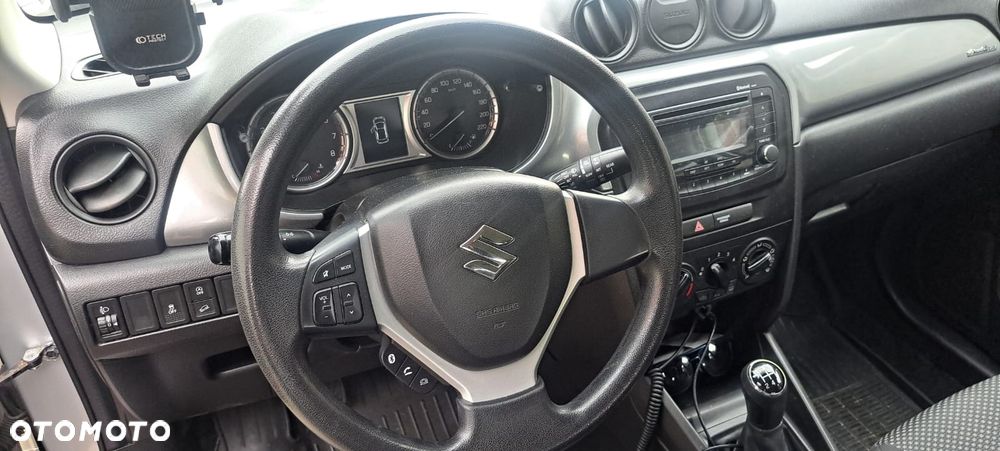 Suzuki Vitara 2015 photo 3
