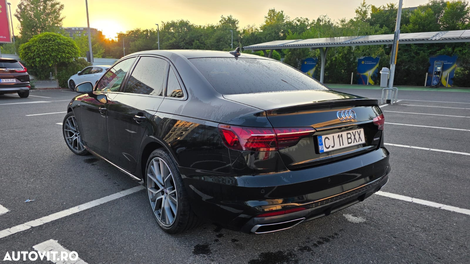 Audi A4 50 TDI quattro S tronic S Line - 8