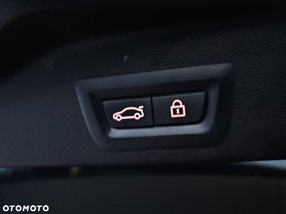 BMW X5 xDrive40i sport - 26