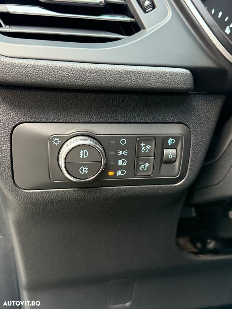 Ford Kuga 1.5 EcoBlue Aut. TITANIUM - 14