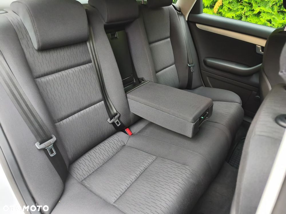 Audi A4 Avant 1.6 - 29