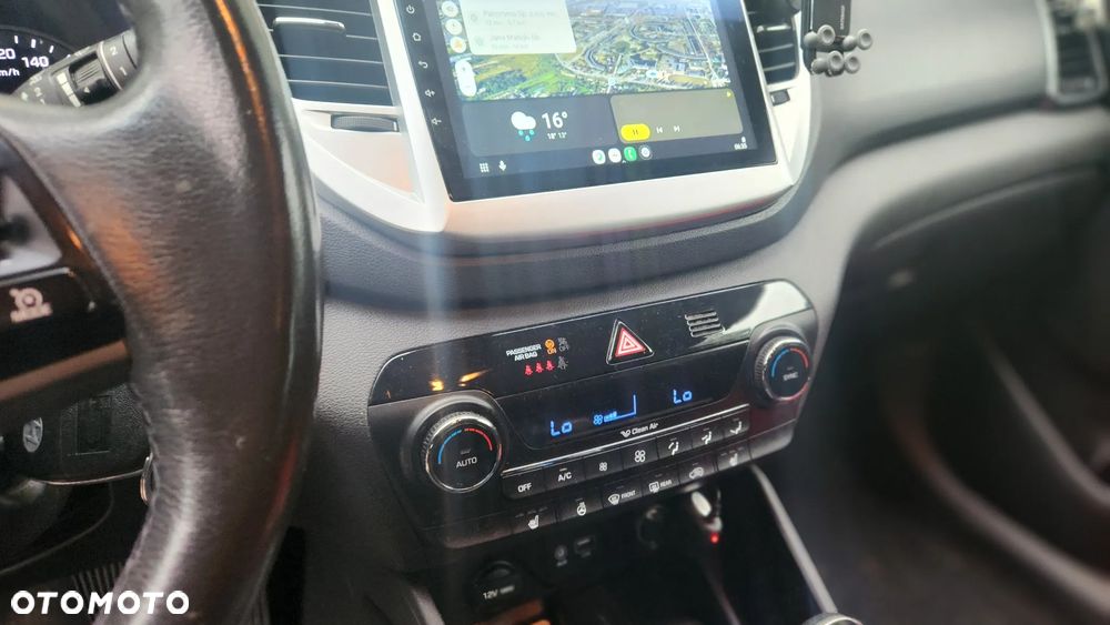 Hyundai Tucson 2.0 CRDI BlueDrive GO 2WD - 12