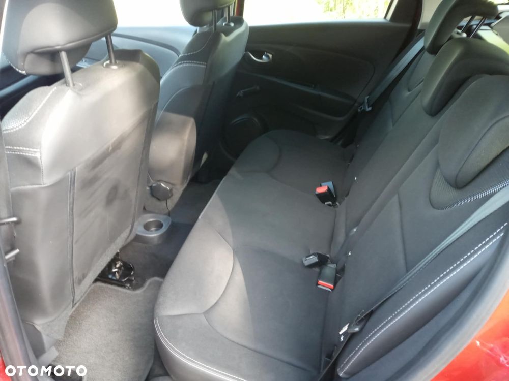 Renault Clio 1.2 16V Limited Plus - 14
