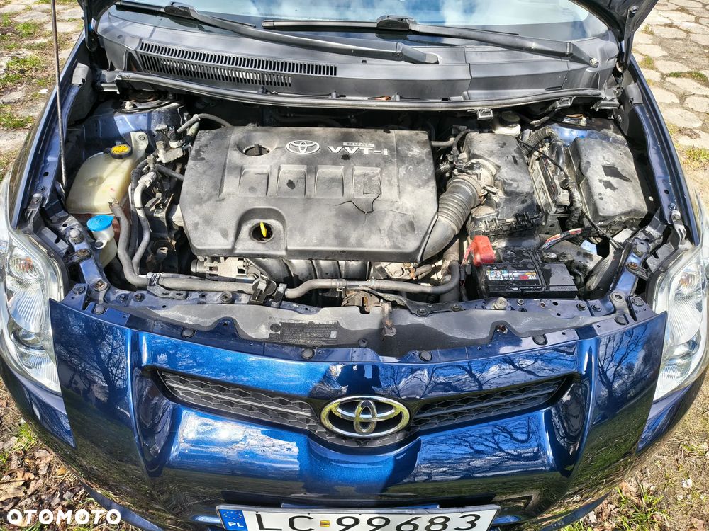 Toyota Auris - 14