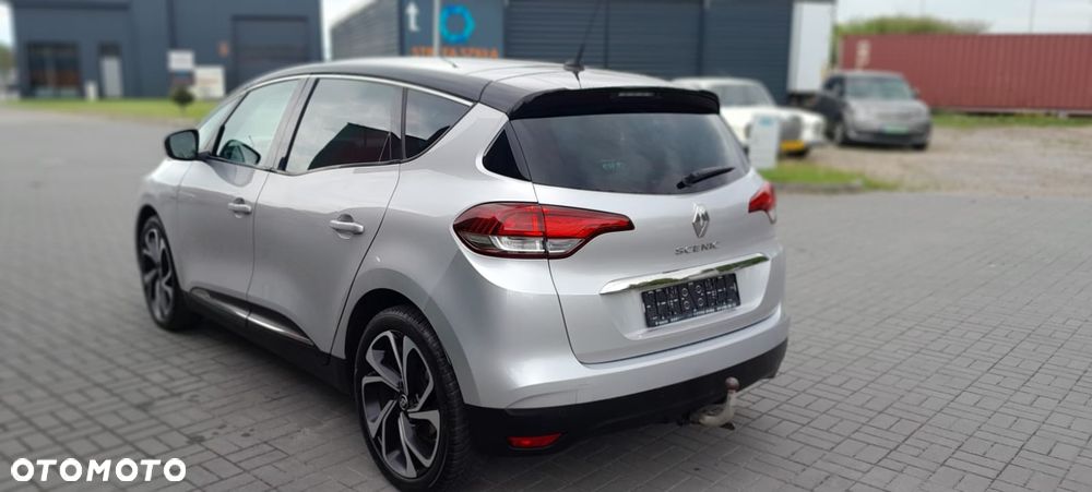 Renault Captur 1.0 TCe Intens - 12