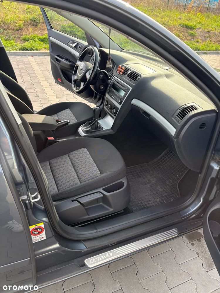 Skoda Octavia - 12