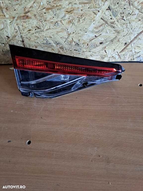 Stop stanga pe portbagaj Toyota Corolla E21 berlina an 2019-2022 - 1